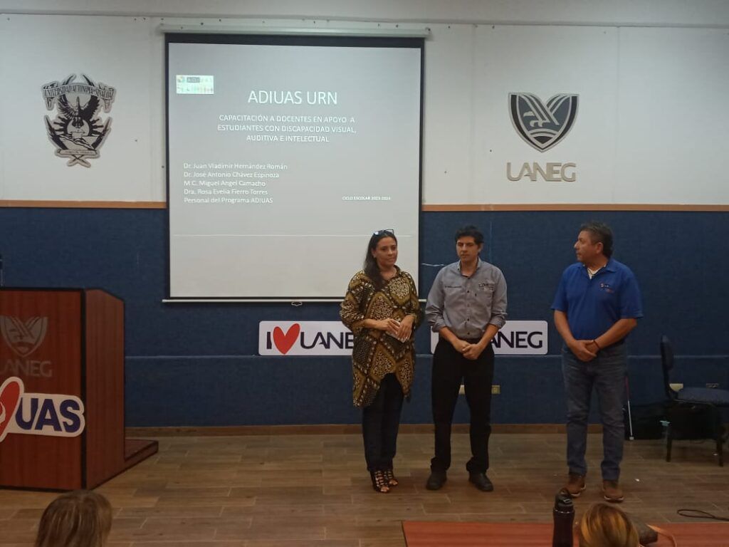 Capacitación a Docentes F8 1024x768